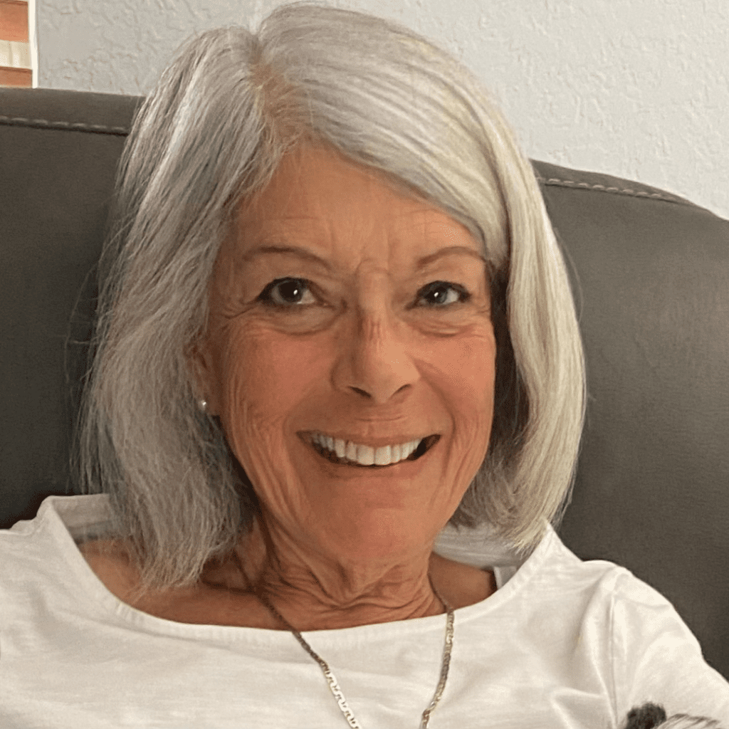Sandra Rocafort, smiling.